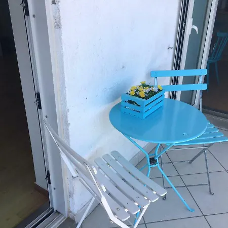 特里雅斯特帕诺拉米克公寓 公寓